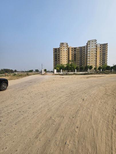 Ansal sec h Main Image 1