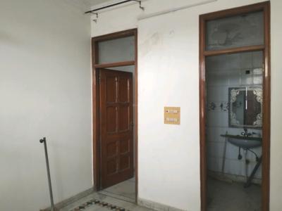 Bedroom Image of 1440 Sq.ft 3 BHK Builder Floor for sale in GTB Nagar New Delhi for Rs. 18500000