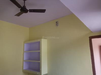 Bedroom Image of 1000 Sq.ft 3 BHK Builder Floor for rent in Deokali Ayodhya for Rs. 8500