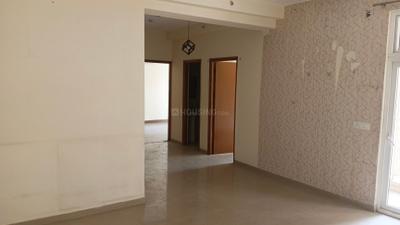 Living Room Image of 1370 Sq.ft 3 BHK Apartment / Flat for sale in Mahagun My Woods, Sector - 106 Noida for Rs. 11500000