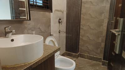 Image of 1600 Sq.ft 2 BHK Builder Floor for rent in Chittaranjan Park, New Delhi for Rs. 70000