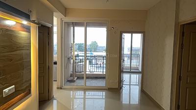 Living Room Image of 1165 Sq.ft 3 BHK Apartment / Flat for rent in Oro Elements, Jankipuram Lucknow for Rs. 18000