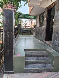 Image of 225 Sq.ft 4 BHK Independent House for rent in Athwa, Surat for Rs. 35000