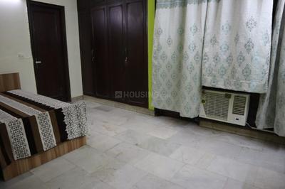 Bedroom Image of 2200 Sq.ft 3 BHK Builder Floor for sale in Gulmohar Park New Delhi for Rs. 42500000