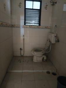 Common Bathroom Image of 1700 Sq.ft 3.5 BHK Apartment / Flat for sale in Magarpatta Grevillea, Magarpatta City Pune for Rs. 25500000