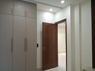Bedroom Image of 1200 Sq.ft 3 BHK Builder Floor for sale in Paschim Vihar New Delhi for Rs. 24000000