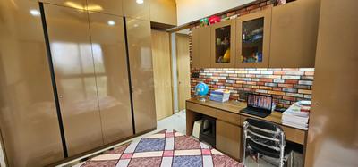 Bedroom Image of 2300 Sq.ft 4 BHK Apartment / Flat for sale in Indiabulls Blu, Worli Mumbai for Rs. 170000000