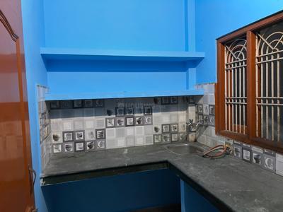 Kitchen Image of 560 Sq.ft 2 BHK Builder Floor for rent in DIG Colony Varanasi for Rs. 9999