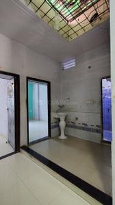 Bathroom Image of 1200 Sq.ft 2 BHK Builder Floor for rent in Sudama Nagar Indore for Rs. 16000