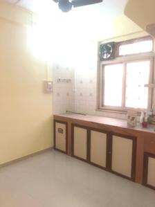 Kitchen Image of 700 Sq.ft 2 BHK Apartment / Flat for rent in Suyog Apartments, Dahisar West Mumbai for Rs. 42000