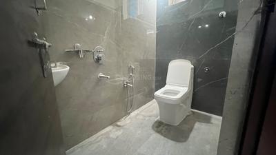 Image of 1230 Sq.ft 2 BHK Apartment / Flat for rent in Madhapur, Hyderabad for Rs. 33000