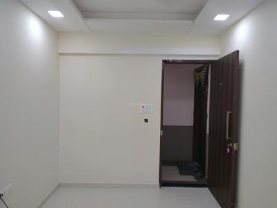 Living Room Image of 1050 Sq.ft 2 BHK Apartment / Flat for sale in Thane West Thane for Rs. 17500000