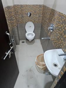Bathroom Image of 1020 Sq.ft 3 BHK Apartment / Flat for rent in Hemdeep Devki Saptagiri 2, Saroj Nagar Nagpur for Rs. 18000