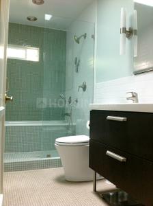 Bathroom Image of 1800 Sq.ft 4 BHK Apartment / Flat for sale in SD Bhalerao Multan Height, Vile Parle West Mumbai for Rs. 75000000