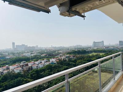 Balcony Image of 710 Sq.ft 1 BHK Apartment / Flat for rent in Godrej Golf Link, Jaypee Greens Greater Noida for Rs. 30000