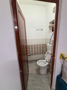 Bathroom Image of 803 Sq.ft 2 BHK Apartment / Flat for sale in Sodepur Kolkata for Rs. 2700000
