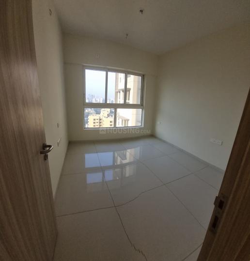 Wadhwa Atmosphere O2 Main Image 1