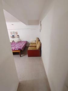 Living Room Image of 620 Sq.ft 1 BHK Apartment / Flat for rent in Koregaon Park Pune for Rs. 27000