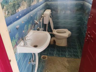 Common Bathroom Image of 700 Sq.ft 2 BHK Builder Floor for rent in Pyramid Bilberry, Chokkanahalli Bengaluru for Rs. 17000