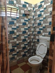 Bathroom Image of 3000 Sq.ft 8 BHK Independent House for sale in Santiniketan Bolpur-Santiniketan for Rs. 6500000