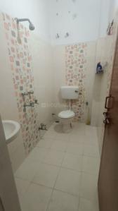 Bathroom Image of 900 Sq.ft 2 BHK Independent House for rent in Shankar Nagar Raipur for Rs. 22000