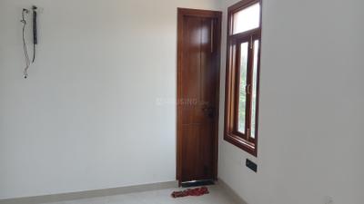 Bedroom Image of 1350 Sq.ft 3 BHK Apartment / Flat for sale in Satbari New Delhi for Rs. 12000000