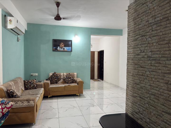 Hathijan Main Image 1