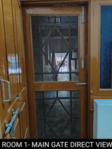 Balcony Image of 2200 Sq.ft 2 BHK Independent House for rent in Alambagh Lucknow for Rs. 8000