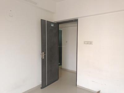 Bedroom Image of 1295 Sq.ft 3 BHK Apartment / Flat for sale in Neelkanth Krishna B Wing, Thane West Thane for Rs. 18900000