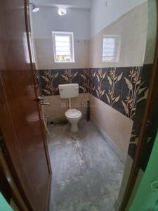 Image of 800 Sq.ft 2 BHK Apartment / Flat for rent in Chinar Park, Kolkata for Rs. 15500