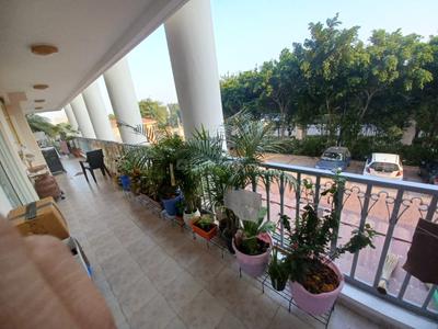 Balcony Image of 1900 Sq.ft 3 BHK Apartment / Flat for sale in DLF The Skycourt, Sector 86 Gurgaon for Rs. 22500000