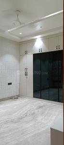 Bedroom Image of 1800 Sq.ft 3 BHK Builder Floor for rent in Yojana Vihar RWA, Anand Vihar New Delhi for Rs. 60000
