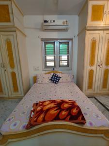 Bedroom Image of 2700 Sq.ft 3 BHK Independent House for sale in Satellite Ahmedabad for Rs. 52500000