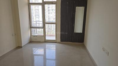 Bedroom Image of 1785 Sq.ft 3 BHK Apartment / Flat for rent in Kingswood Court, Crossings Republik Ghaziabad for Rs. 25000