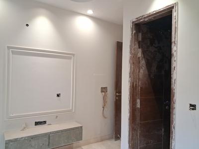 Bedroom Image of 900 Sq.ft 3 BHK Builder Floor for sale in Paschim Vihar New Delhi for Rs. 19000000
