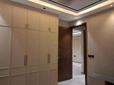 Bedroom Image of 1800 Sq.ft 3 BHK Builder Floor for sale in Paschim Vihar New Delhi for Rs. 36200000