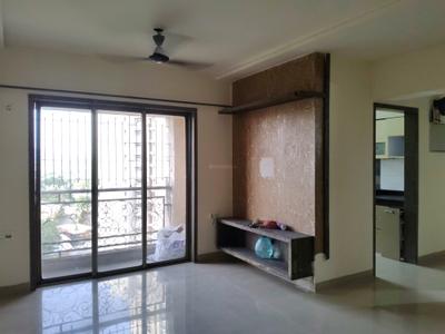 Living Room Image of 951 Sq.ft 2 BHK Apartment / Flat for rent in Madhav Palacia, Hiranandani Estate Thane for Rs. 35000