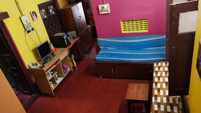 Bedroom Image of 1000 Sq.ft 4 BHK Independent House for sale in Baranagar Kolkata for Rs. 8500000