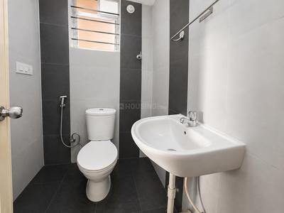 SV Pleasanta Bathroom Two 4