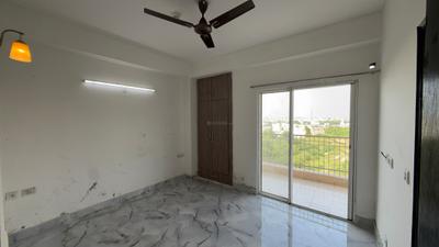 Bedroom Image of 850 Sq.ft 2 BHK Apartment / Flat for rent in Ajnara Homes, Noida Extension Greater Noida for Rs. 20500