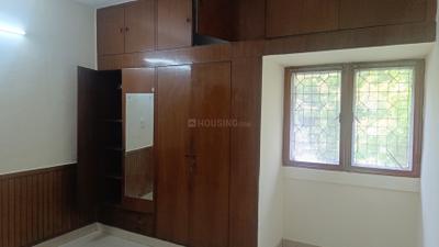 Bedroom Image of 1250 Sq.ft 2 BHK Apartment / Flat for sale in Vasant Kunj New Delhi for Rs. 36000000