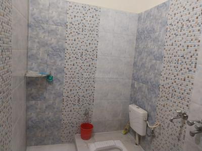 Bathroom Image of 1800 Sq.ft 2 BHK Independent House for rent in Samiah Lake City, Simla Bahadur Rudrapur for Rs. 15000