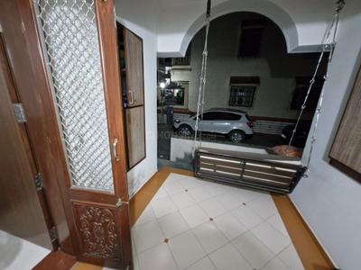 Bathroom Image of 2025 Sq.ft 4 BHK Independent House for sale in Satellite Ahmedabad for Rs. 28500000