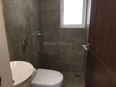 Bathroom Image of 750 Sq.ft 2 BHK Apartment / Flat for sale in JP Unity Tower, Lower Parel Mumbai for Rs. 24800000
