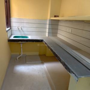 Kitchen Image of 600 Sq.ft 3 BHK Apartment / Flat for rent in Kondli New Delhi for Rs. 19000