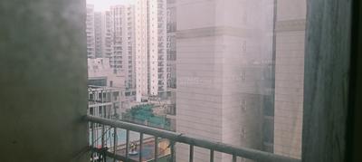 Balcony Image of 450 Sq.ft 1 BHK Apartment / Flat for rent in Noida Extension Greater Noida for Rs. 17999