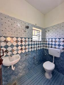 Bathroom Image of 1450 Sq.ft 3 BHK Villa for sale in Guduvancheri Chennai for Rs. 8450000