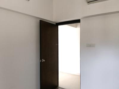 Bedroom Image of 1300 Sq.ft 3 BHK Apartment / Flat for rent in Lodha Splendora, Thane West Thane for Rs. 37000