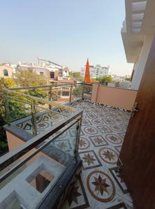 Balcony Image of 1500 Sq.ft 1 RK Builder Floor for rent in Eldeco II Lucknow for Rs. 6000