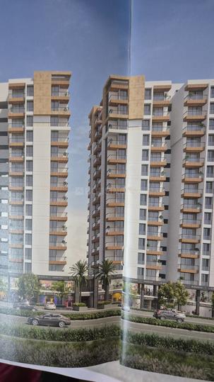 New City Light, Althan Main Image 1